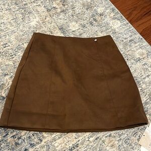 Retro Chic faux suede mini skirt in caramel, size smalll